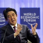 عالمی اقتصادی فورم کے اجلاس میں جاپان کے وزیر اعظم شنزو آبے