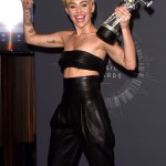 ہالی وڈ کی ادکارہ و گلو کارہ Miley Cyrus