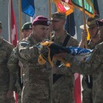 نیٹو مشن کا جھنڈا افغانستان اور نیٹو کے اعلیٰ فوجی افسران کی موجودگی میں اتارا گیا