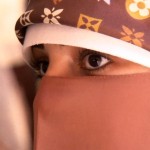 سوئٹزر لینڈ کی ریاست نے مسلمان خواتین کے نقاب کرنے پر پابندی لگا دی