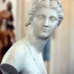 روم کی دیوی ڈایانا کا مجسمہ