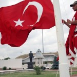 ترکی میں وزیر اعظم کو عہدہ ختم کرنے کے لیے اگلے برس ریفرنڈم کے لیے پیش کیے جانے کا امکان ہے