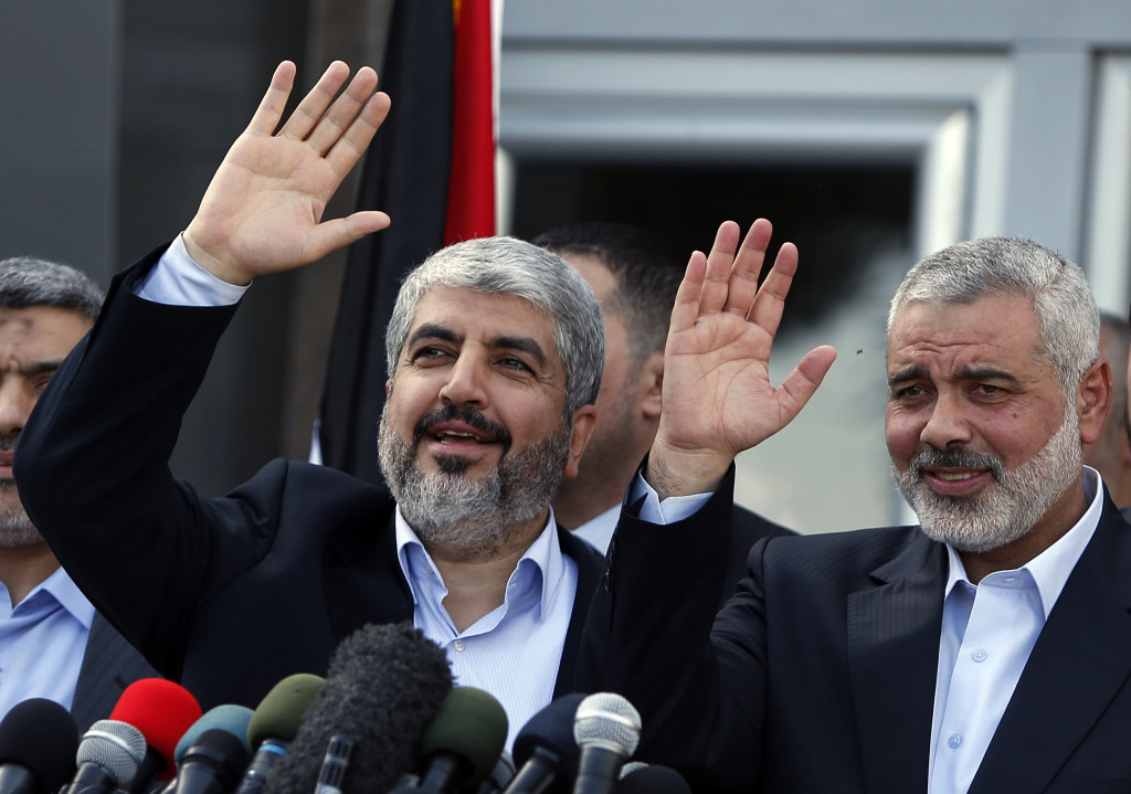 اسماعیل ہنیہ اور حماس کے رہنما خالد مشعل 