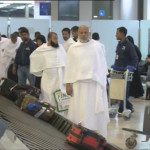 قطر کے 2000 شہری عمرہ ادا کرنے سعودی عرب پہنچ گئے