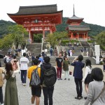 جاپان کی قومی سیاحت کی تنظیم کا تخمینہ ہے کہ ستمبر میں 13700  غیر ملکی جاپان میں داخل ہوئے
