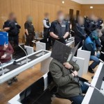 جرمنی نے دائیں بازو کے ’دہشت گرد‘ گروپ دائر مقدمے کی کارروائی شروع ہو گئی
