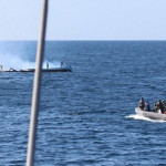 خلیج عمان سے ایک ایسی کشتی پکڑی ہے جو دھماکہ خیز مواد کی تیاری میں استعمال ہونے والی یوریا کھاد لے جا رہی تھی